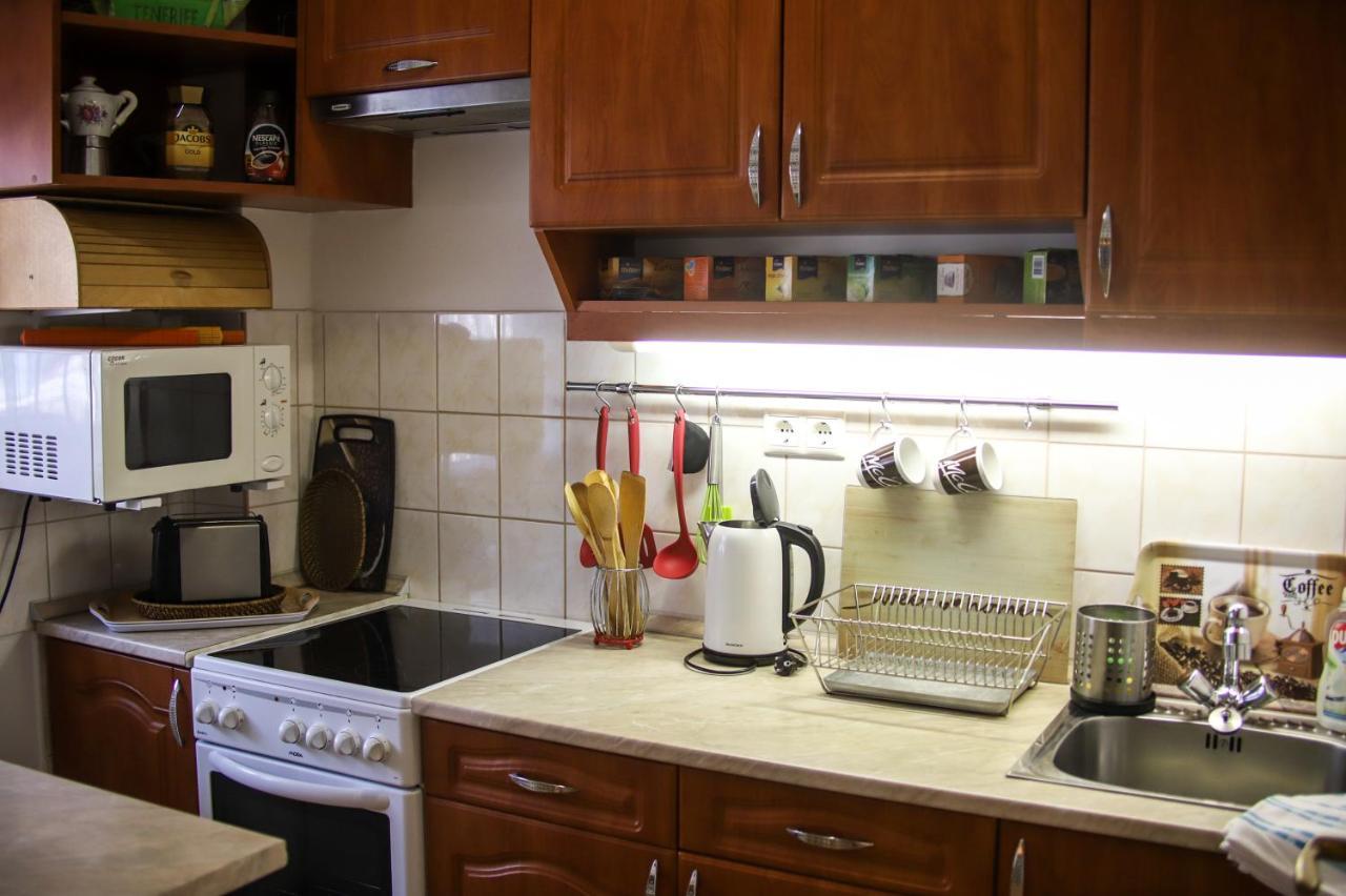 Dia Apartman Μίσκολτς Εξωτερικό φωτογραφία