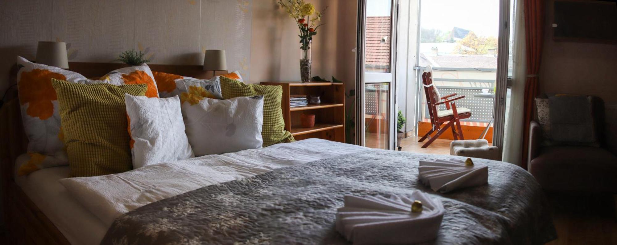 Dia Apartman Μίσκολτς Εξωτερικό φωτογραφία
